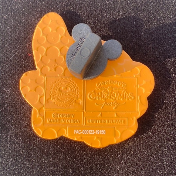 Disney Jewelry Disney Dopey Mickeys Christmas Party Pin Poshmark